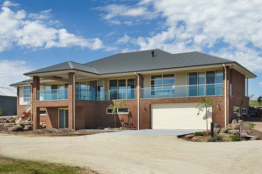 Pakenham double story home with 360 degrees panoramic view