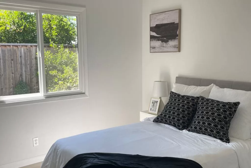Guest Bedroom Essentials: Creating a Welcoming Environment for Visitors