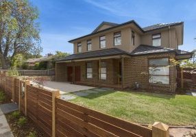 Blackburn North boutique home