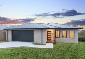 Yarra Glen custom home